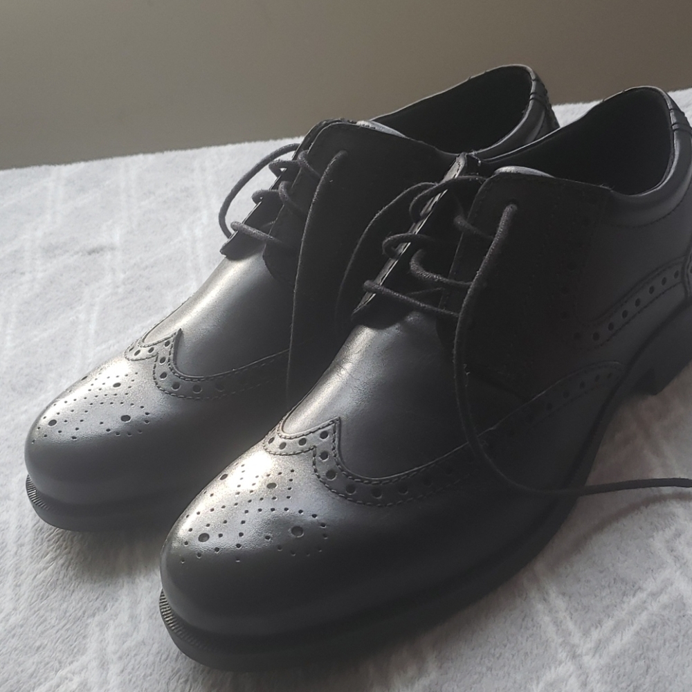 Mens Thom McAn wingtip